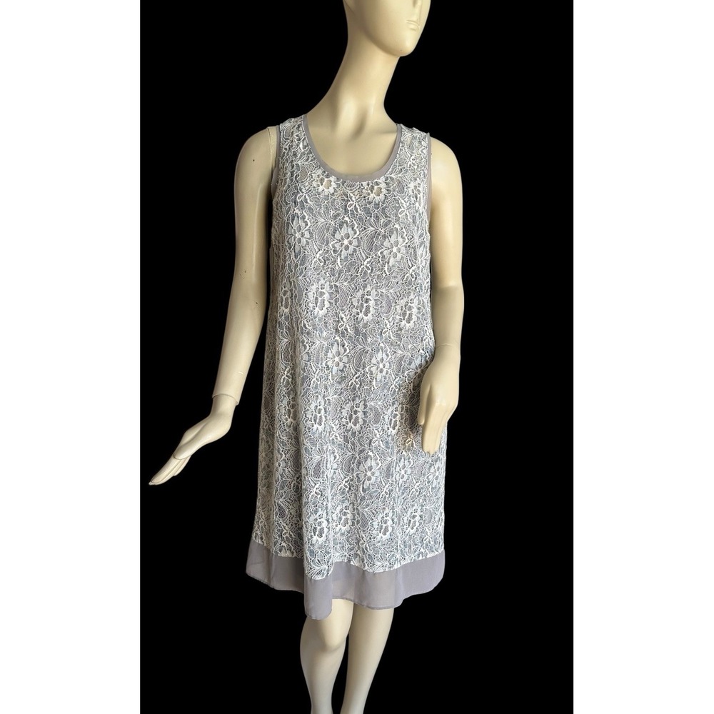 Simply Vera Vera Wang Lace Tank Dress Size Medium Lined Gray & White Feminine